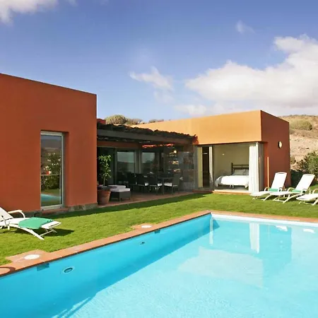 Par 4 21 Villa *